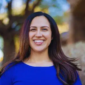 accompagnement étudiants internationaux Montréal, accompagnement personnalisé étudiants Montréal, services d’intégration étudiants Montréal, démarches étudiants internationaux Canada, support for international students in Montreal, personalized support for students in Montreal, student integration services Montreal, international student procedures canada, الصفحة الرئيسية, عننا, خدماتنا