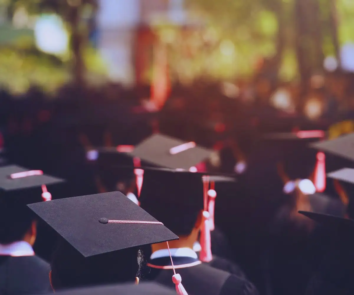 Choisir la bonne université au Canada, اختيار الجامعة المناسبة في كندا, Choosing the right university in Canada